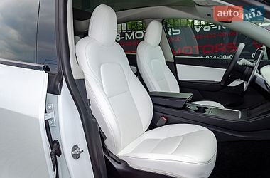 Позашляховик / Кросовер Tesla Model Y 2022 в Києві фото 33 Позашляховик / Кросовер Tesla Model Y 2022 в Києві