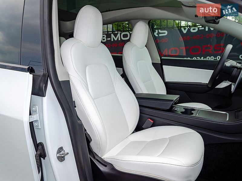 Позашляховик / Кросовер Tesla Model Y 2022 в Києві фото 33 Позашляховик / Кросовер Tesla Model Y 2022 в Києві