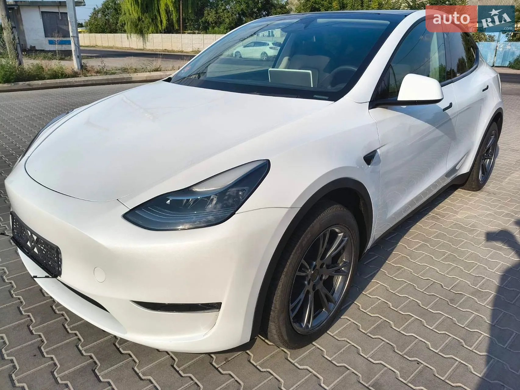 2024 Tesla Model Y - мініатюра 2