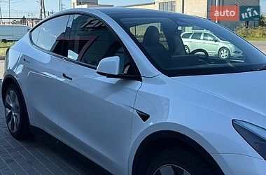 Позашляховик / Кросовер Tesla Model Y 2023 в Тернополі