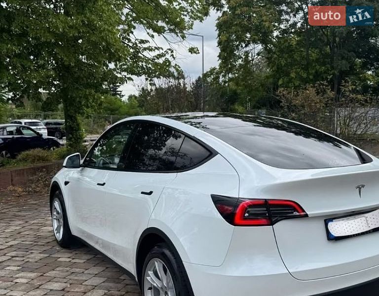 Внедорожник / Кроссовер Tesla Model Y 2024 в Черновцах фото 7 Внедорожник / Кроссовер Tesla Model Y 2024 в Черновцах