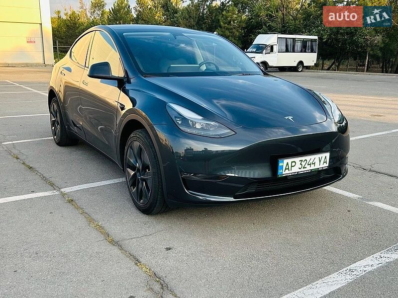 Позашляховик / Кросовер Tesla Model Y 2024 в Запоріжжі