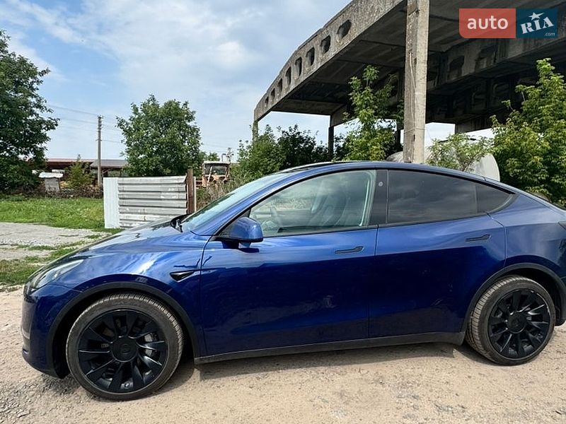 Позашляховик / Кросовер Tesla Model Y 2023 в Дубні
