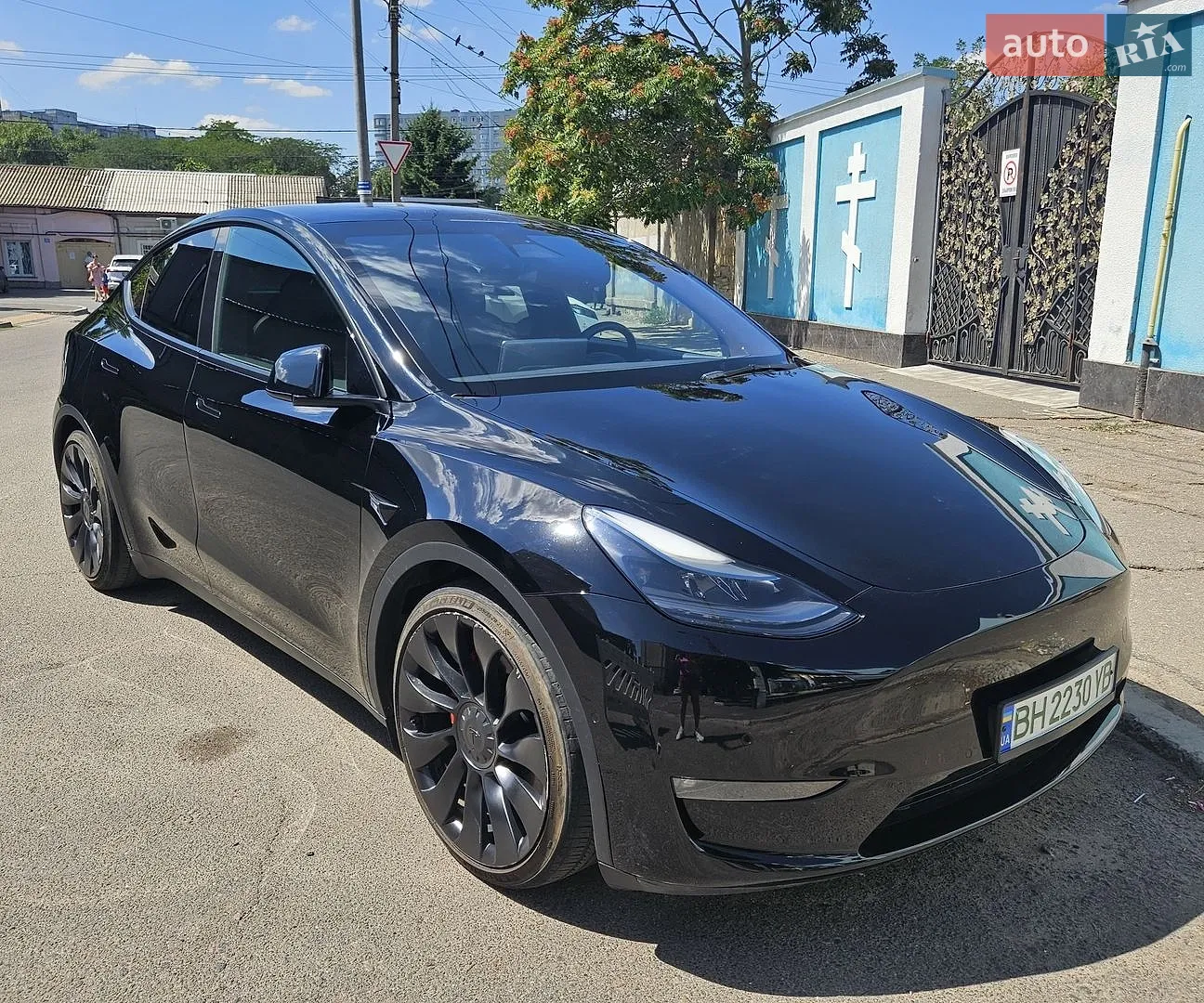 2022 Tesla Model Y - мініатюра 3