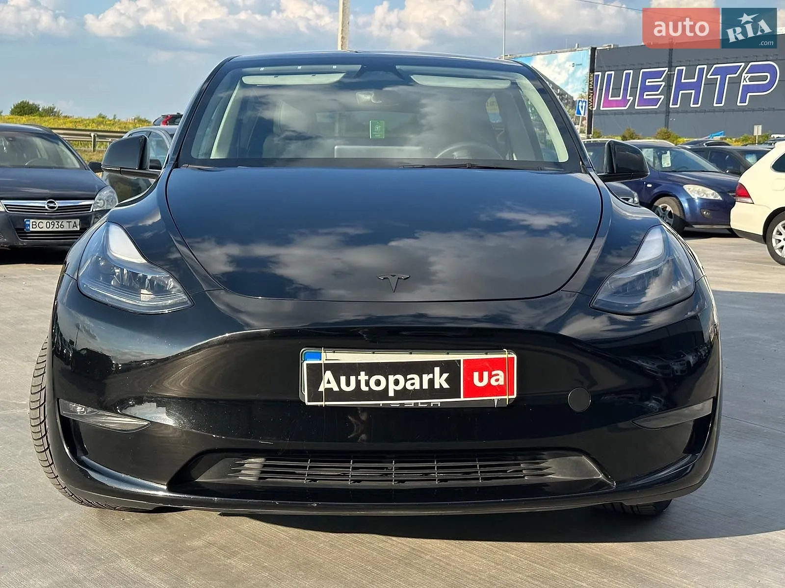 2024 Tesla Model Y - мініатюра 2