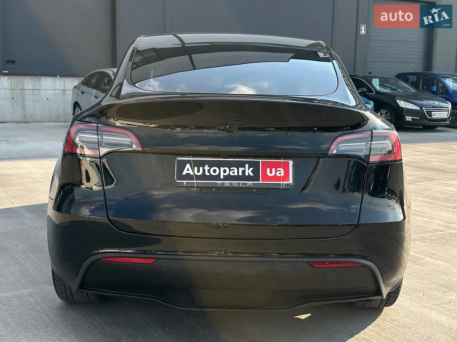 2024 Tesla Model Y - мініатюра 7