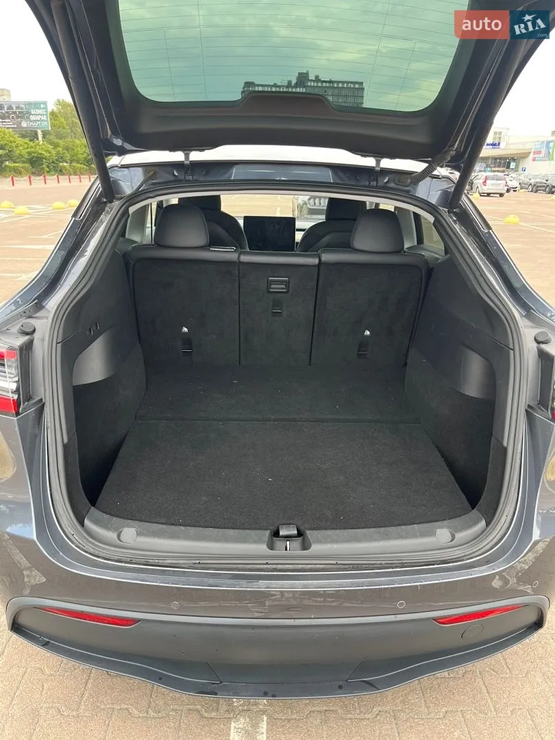 2021 Tesla Model Y - мініатюра 11