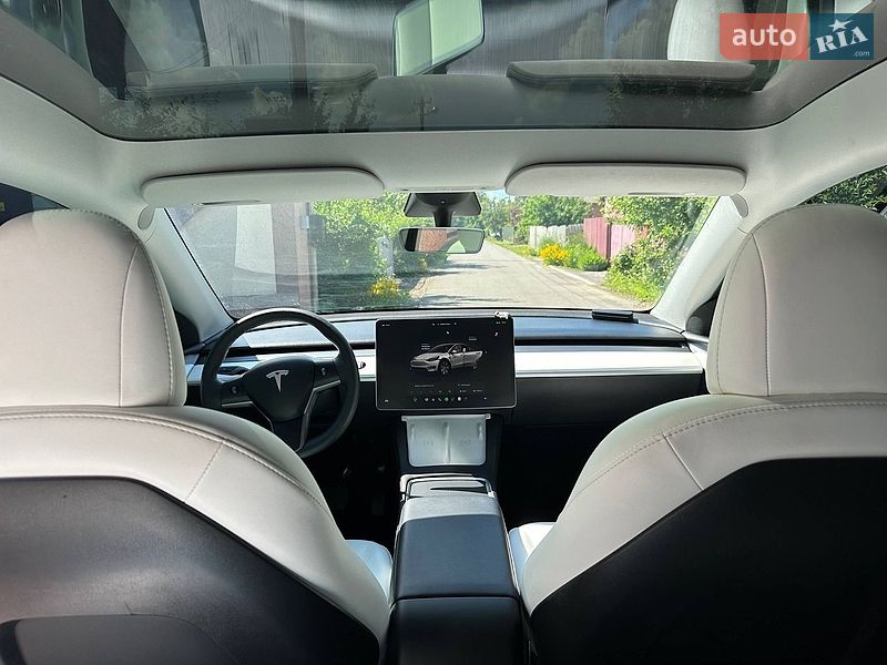 Позашляховик / Кросовер Tesla Model Y 2022 в Полтаві