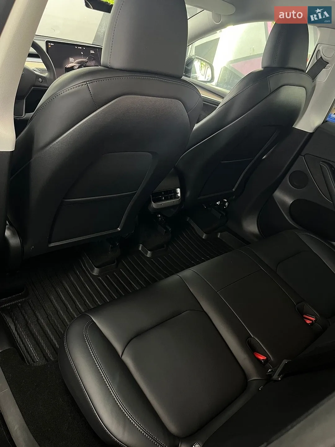2023 Tesla Model Y - мініатюра 17