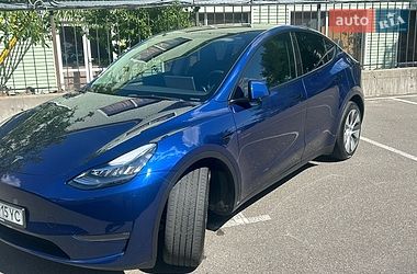 Внедорожник / Кроссовер Tesla Model Y 2023 в Киеве
