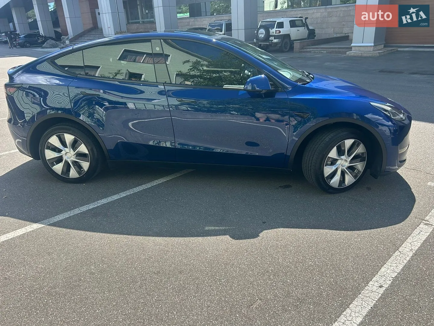 2023 Tesla Model Y - мініатюра 9