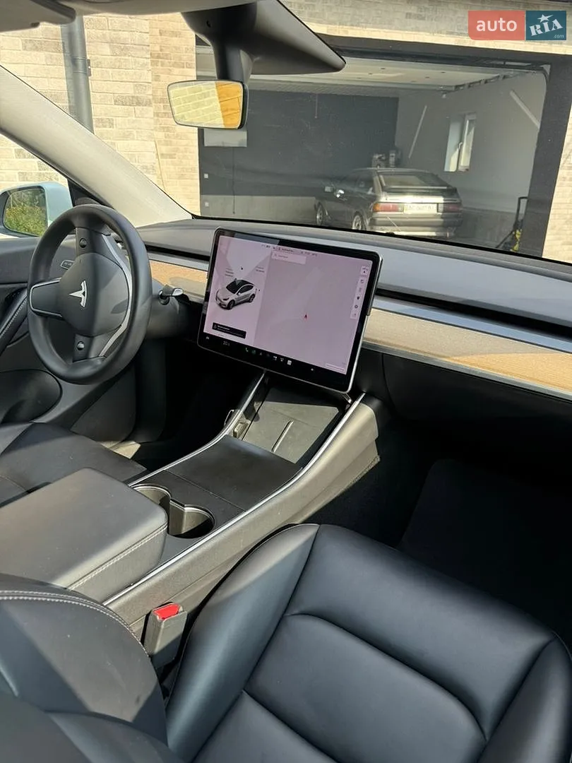 2020 Tesla Model Y - мініатюра 17