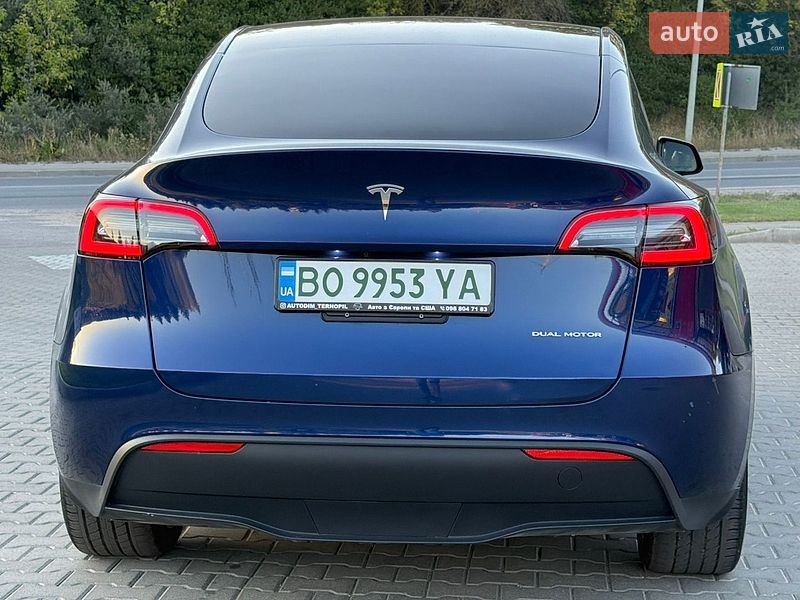 Позашляховик / Кросовер Tesla Model Y 2023 в Тернополі