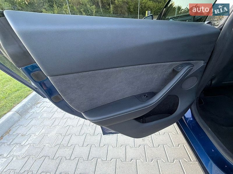 Позашляховик / Кросовер Tesla Model Y 2023 в Тернополі