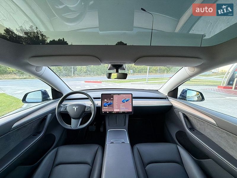 Позашляховик / Кросовер Tesla Model Y 2023 в Тернополі
