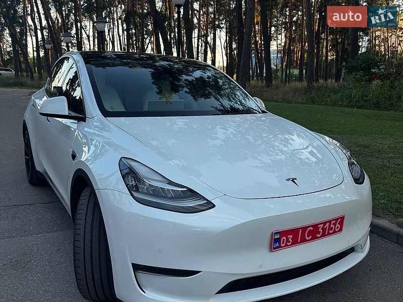 Позашляховик / Кросовер Tesla Model Y 2022 в Чернігові фото Позашляховик / Кросовер Tesla Model Y 2022 в Чернігові