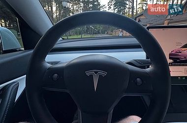 Позашляховик / Кросовер Tesla Model Y 2022 в Чернігові фото 17 Позашляховик / Кросовер Tesla Model Y 2022 в Чернігові