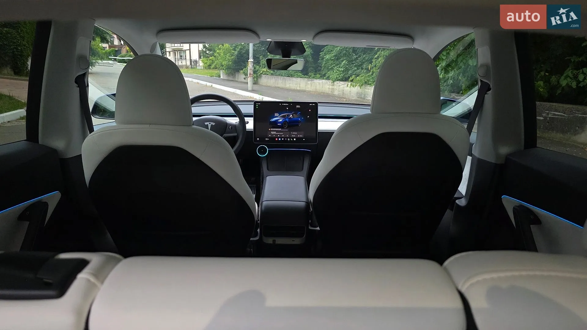 2024 Tesla Model Y - мініатюра 30