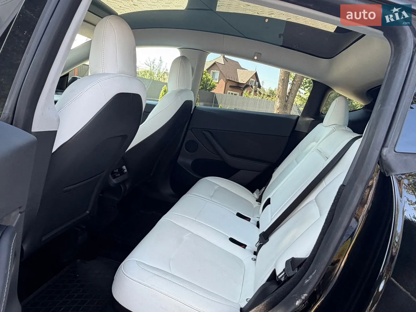 2022 Tesla Model Y - мініатюра 16