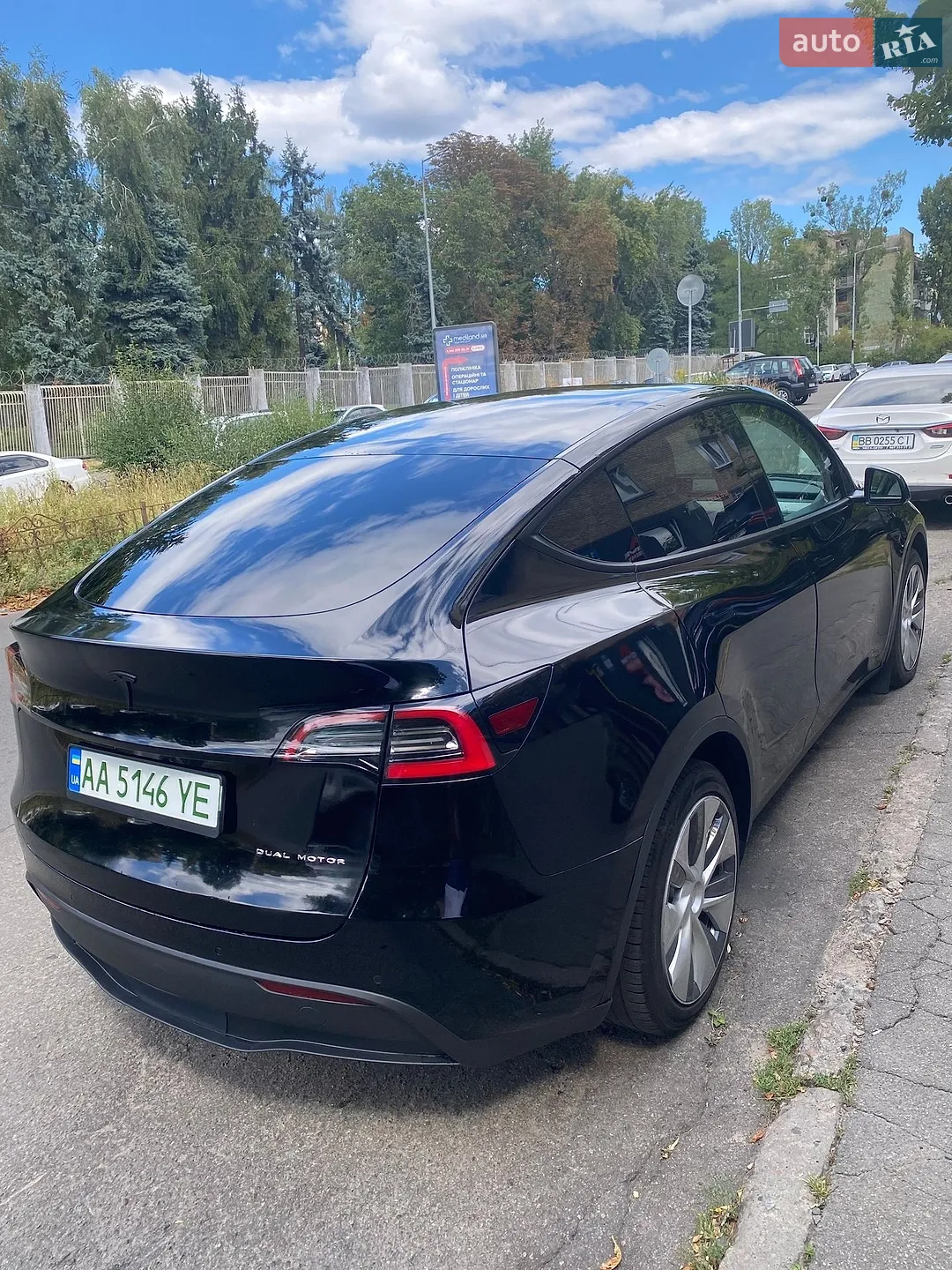 2020 Tesla Model Y - мініатюра 3