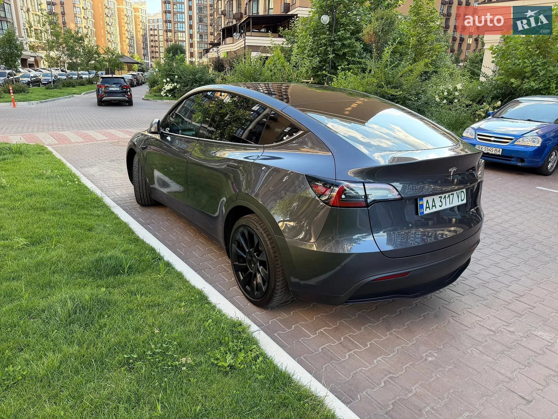 2022 Tesla Model Y - мініатюра 10