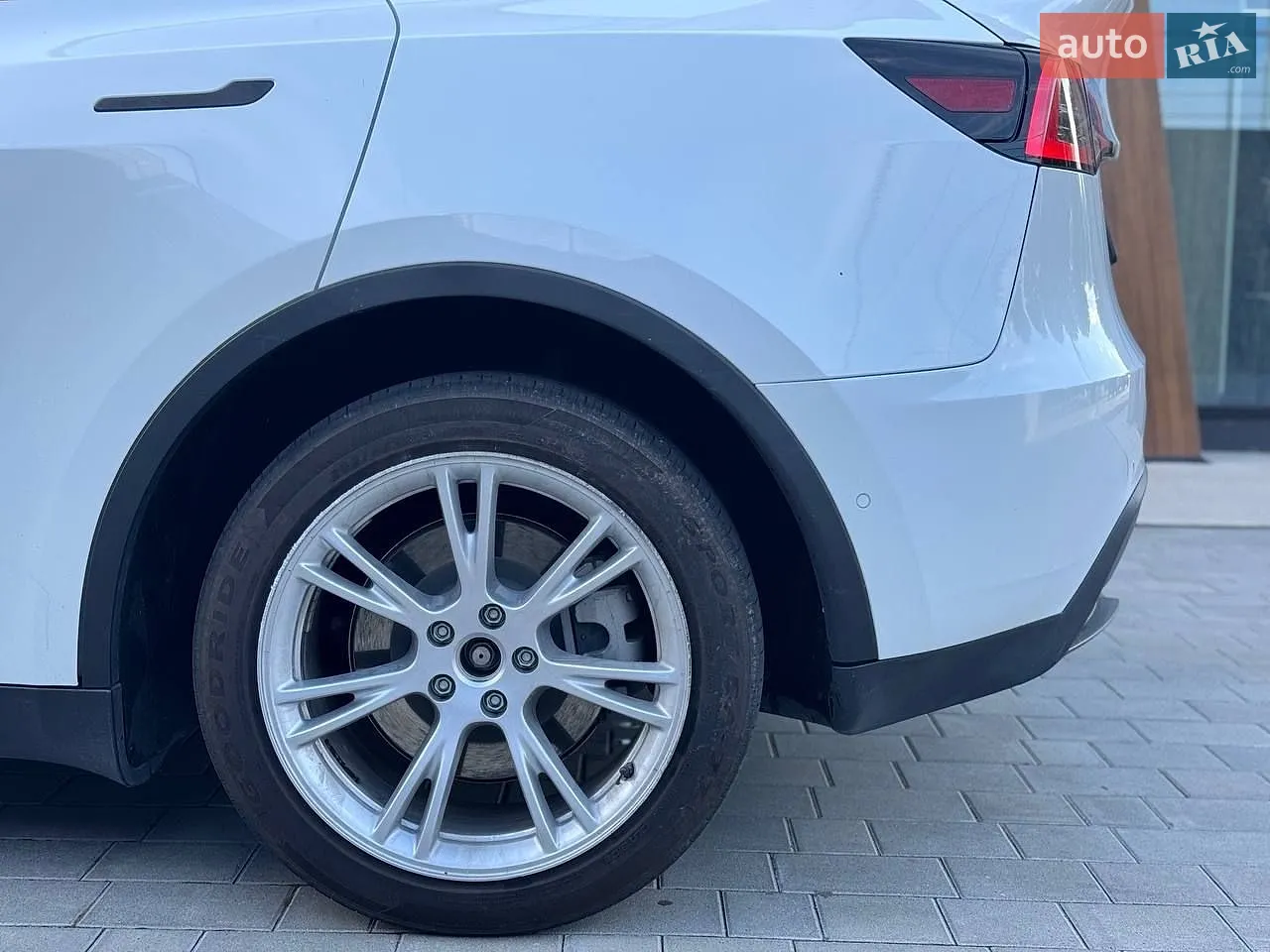2021 Tesla Model Y - мініатюра 11