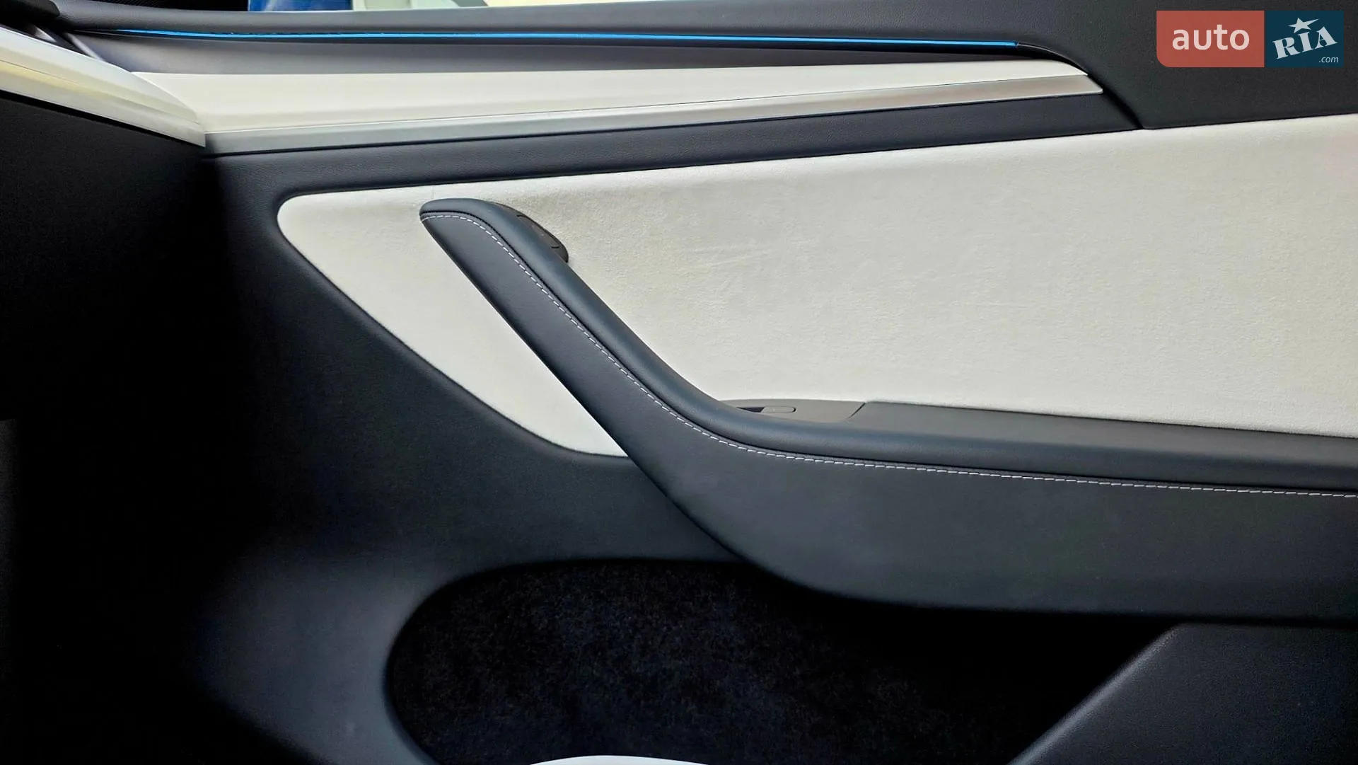 2024 Tesla Model Y - мініатюра 32