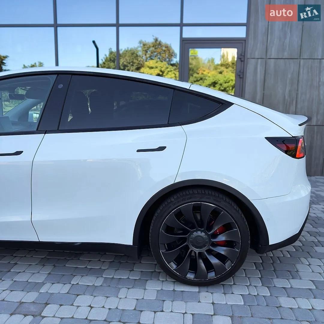 2021 Tesla Model Y - мініатюра 13