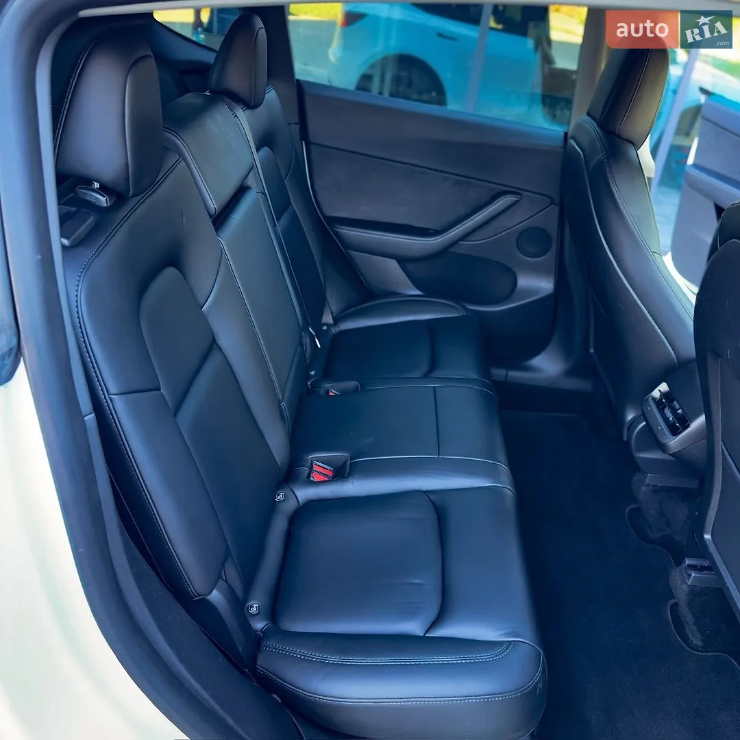 2021 Tesla Model Y - мініатюра 17