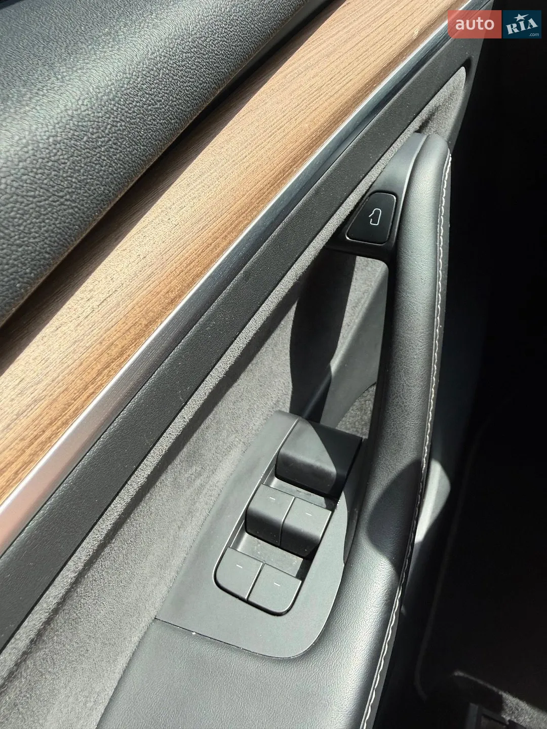 2023 Tesla Model Y - мініатюра 23