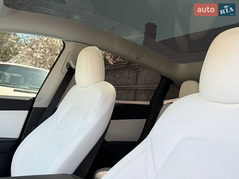 Внедорожник / Кроссовер Tesla Model Y 2022 в Белой Церкви фото 5 Внедорожник / Кроссовер Tesla Model Y 2022 в Белой Церкви