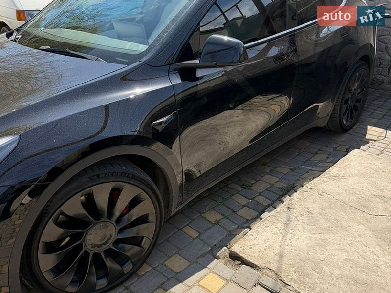 Внедорожник / Кроссовер Tesla Model Y 2022 в Белой Церкви фото 15 Внедорожник / Кроссовер Tesla Model Y 2022 в Белой Церкви