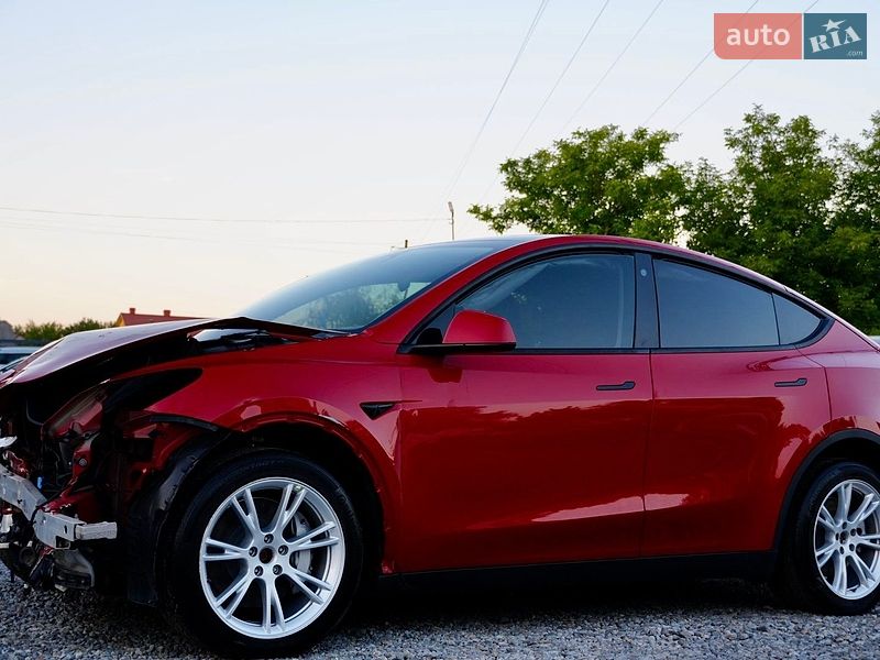 Позашляховик / Кросовер Tesla Model Y 2023 в Дрогобичі фото 11 Позашляховик / Кросовер Tesla Model Y 2023 в Дрогобичі