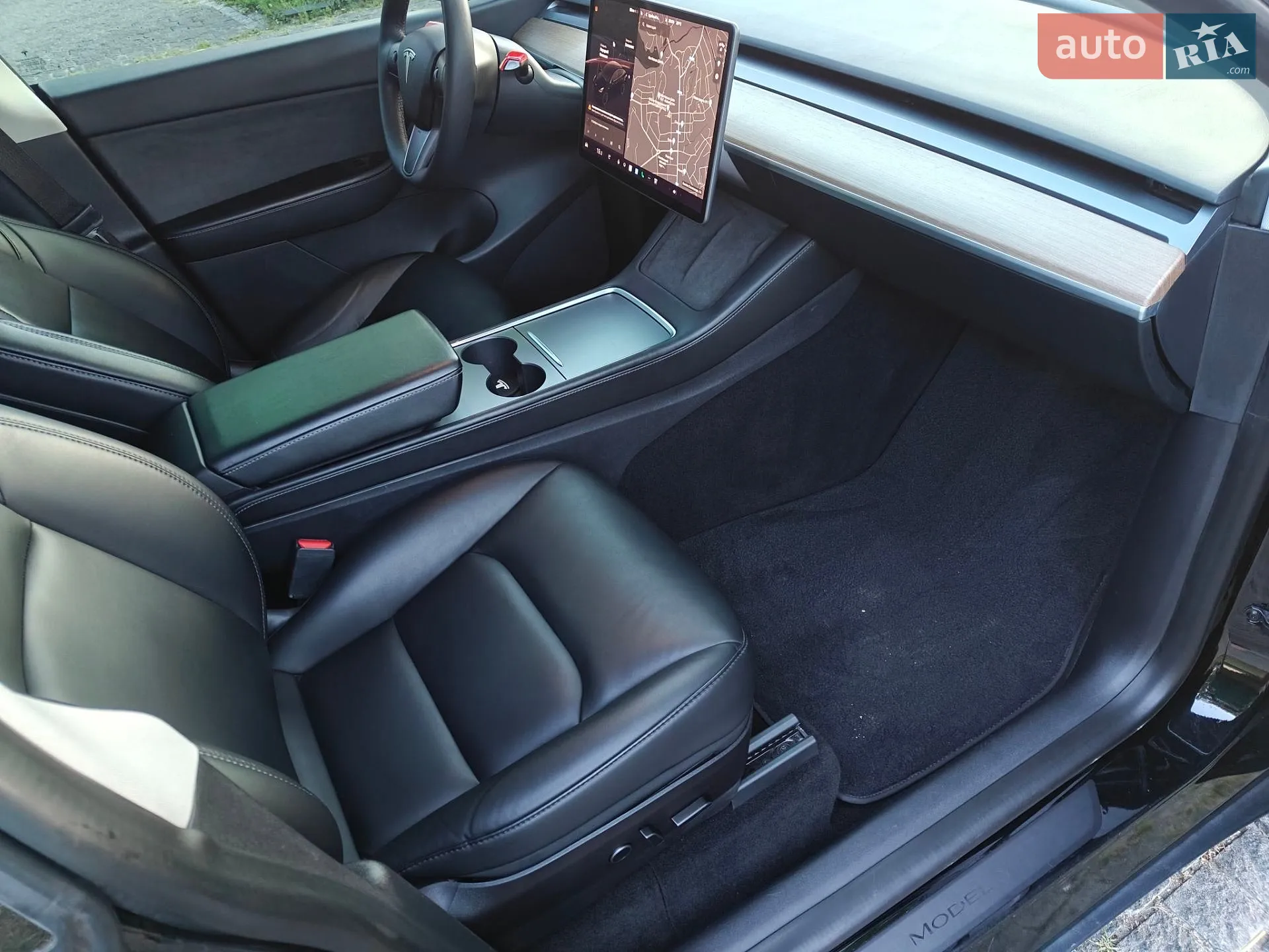 2021 Tesla Model Y - мініатюра 19