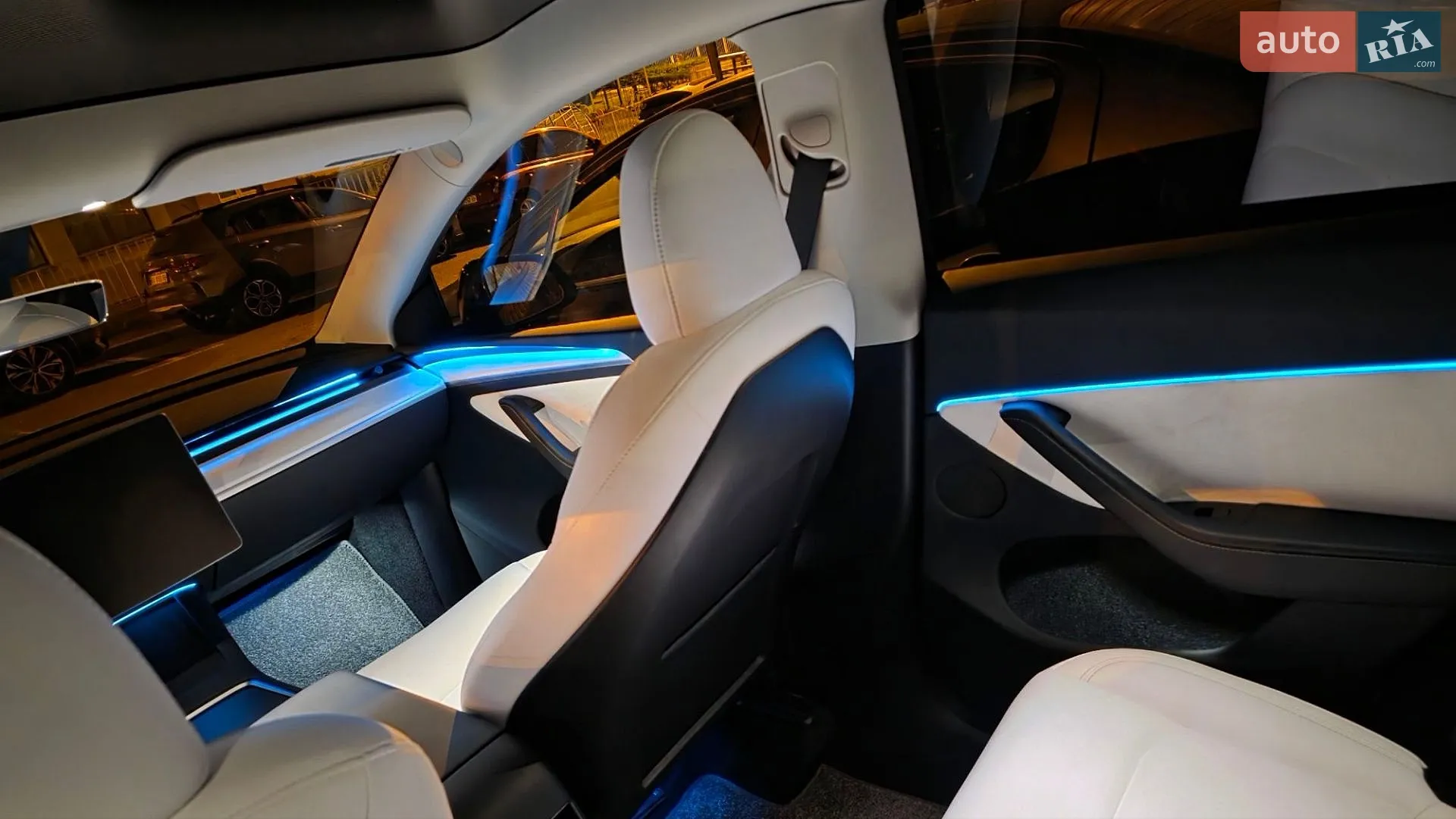 2024 Tesla Model Y - мініатюра 35