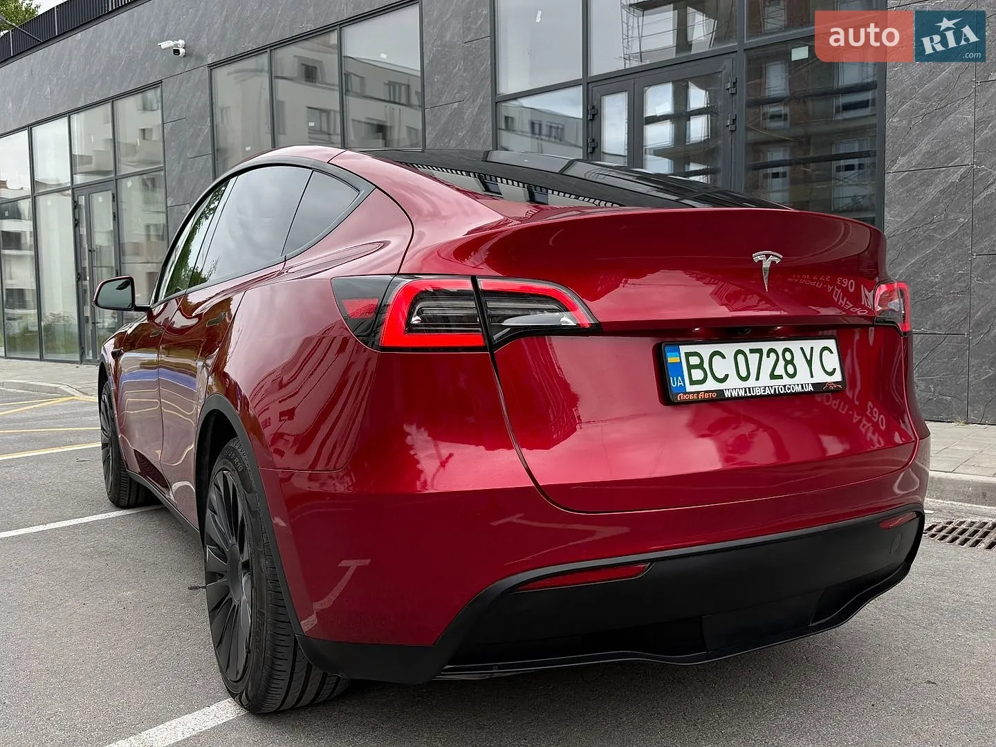 2024 Tesla Model Y - мініатюра 10