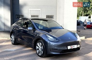 Позашляховик / Кросовер Tesla Model Y 2022 в Києві