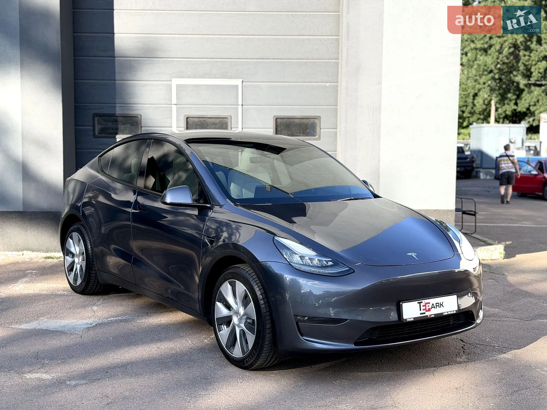 2022 Tesla Model Y - мініатюра 11