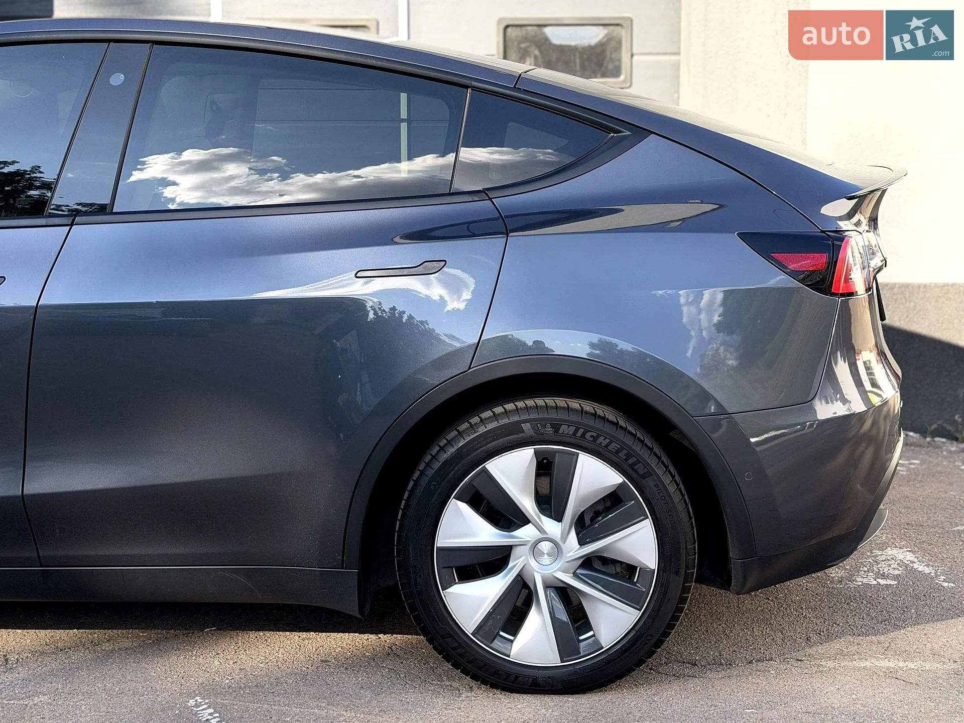 2022 Tesla Model Y - мініатюра 6