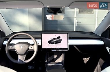 Внедорожник / Кроссовер Tesla Model Y 2022 в Киеве