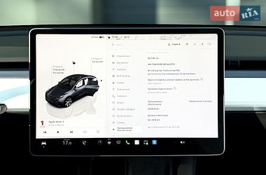 Позашляховик / Кросовер Tesla Model Y 2022 в Києві