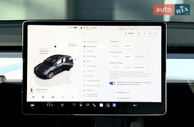 Внедорожник / Кроссовер Tesla Model Y 2022 в Киеве