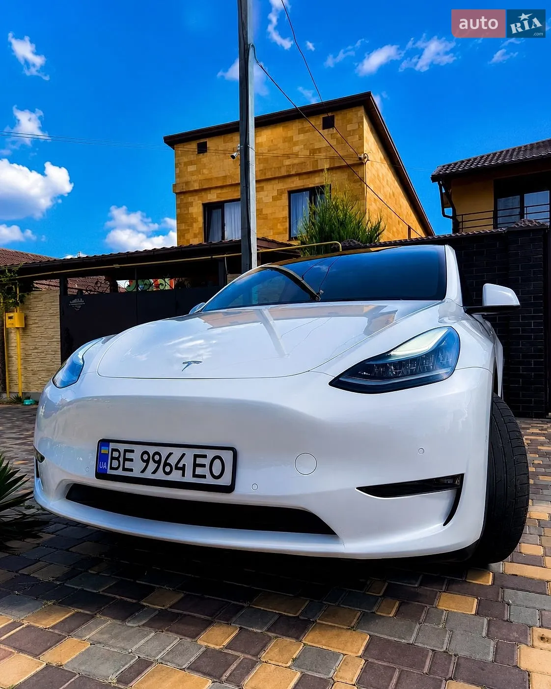 2021 Tesla Model Y - фото 1