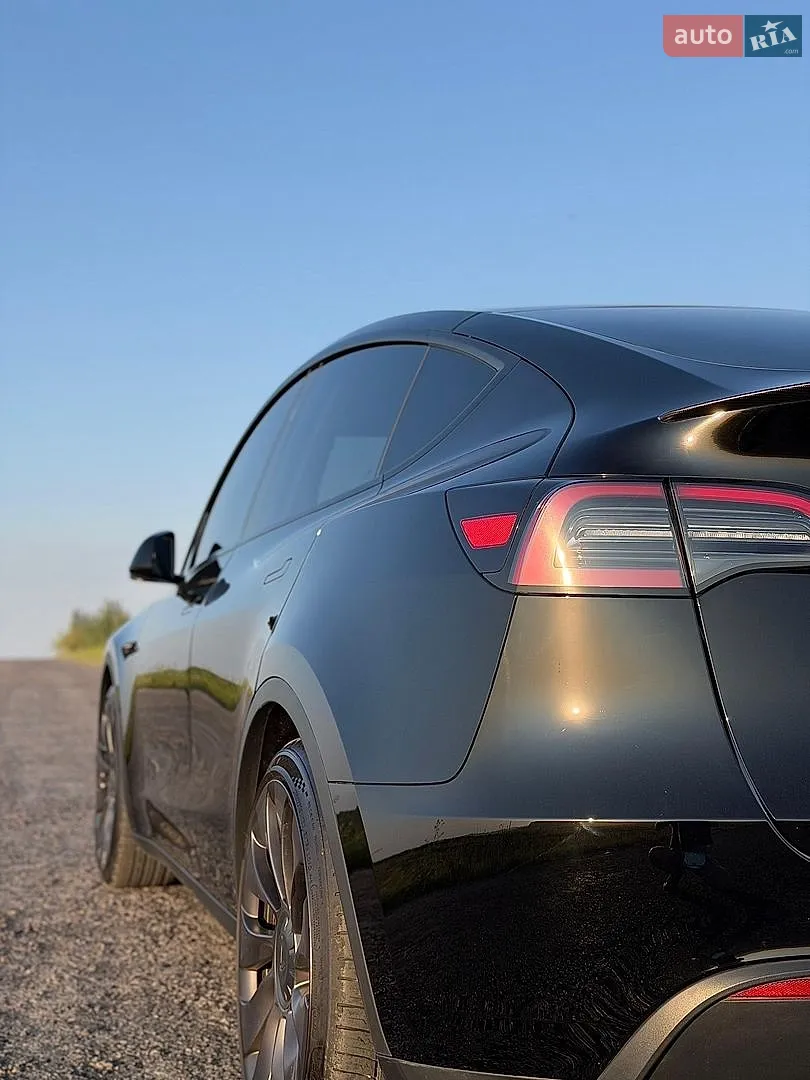 2023 Tesla Model Y - мініатюра 10