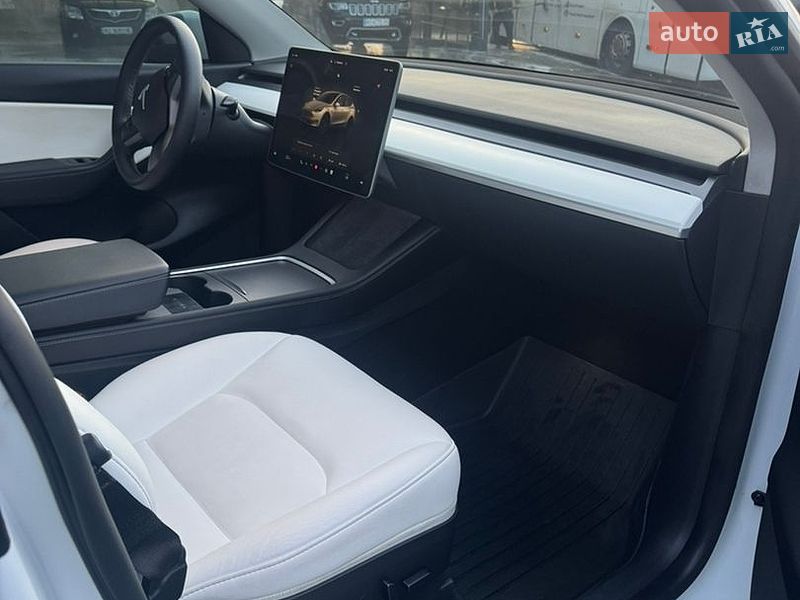 Внедорожник / Кроссовер Tesla Model Y 2022 в Тячеве