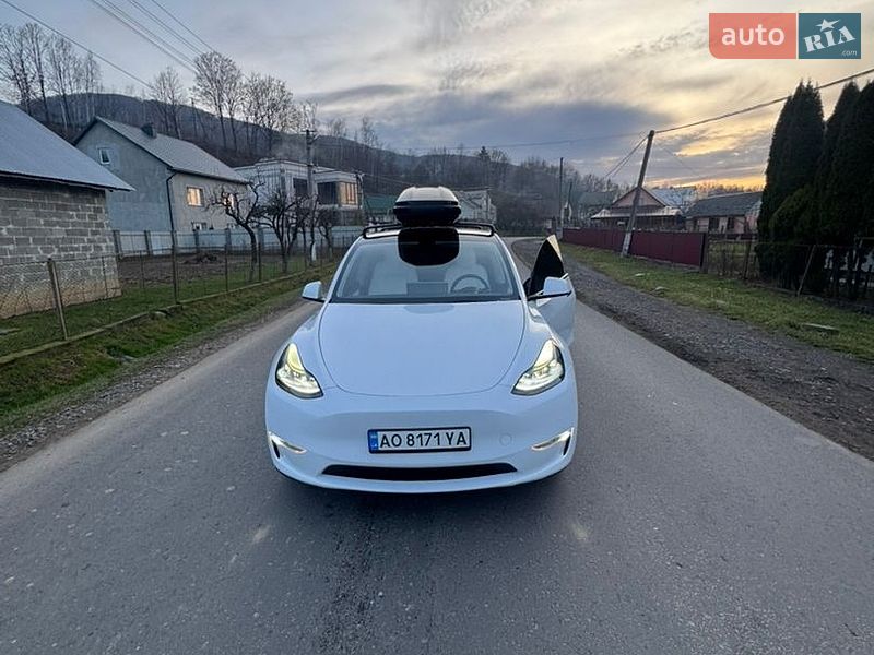 Внедорожник / Кроссовер Tesla Model Y 2022 в Тячеве