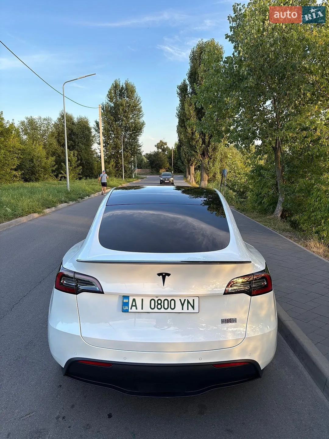 2022 Tesla Model Y - мініатюра 6