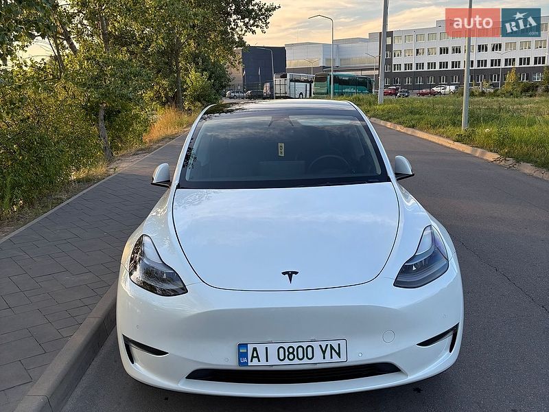 Позашляховик / Кросовер Tesla Model Y 2022 в Харкові
