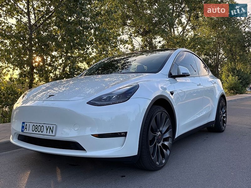 Позашляховик / Кросовер Tesla Model Y 2022 в Харкові