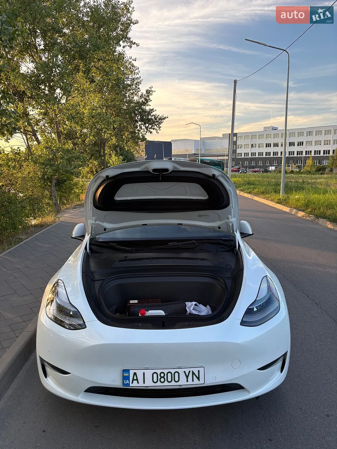 2022 Tesla Model Y - мініатюра 14